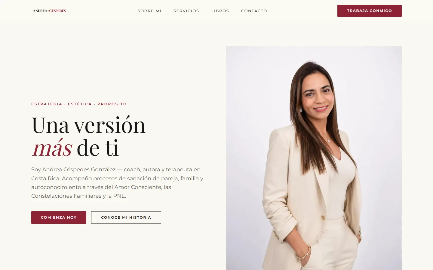 Página principal de Andrea Céspedes en vista de escritorio